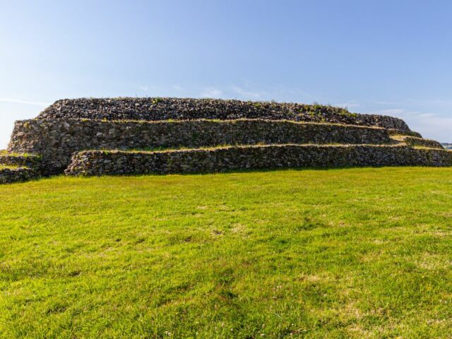 Finistere Cairn de Barnenez 3