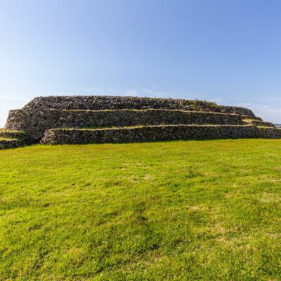 Finistere Cairn de Barnenez 3